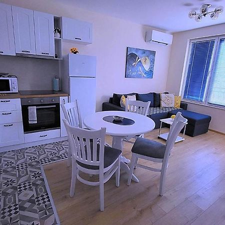 Nicky Holiday Flat Burgas Ngoại thất bức ảnh