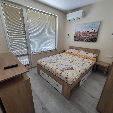 Nicky Holiday Flat Burgas Ngoại thất bức ảnh