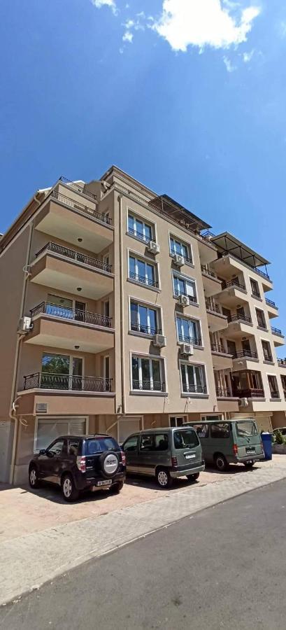 Nicky Holiday Flat Burgas Ngoại thất bức ảnh